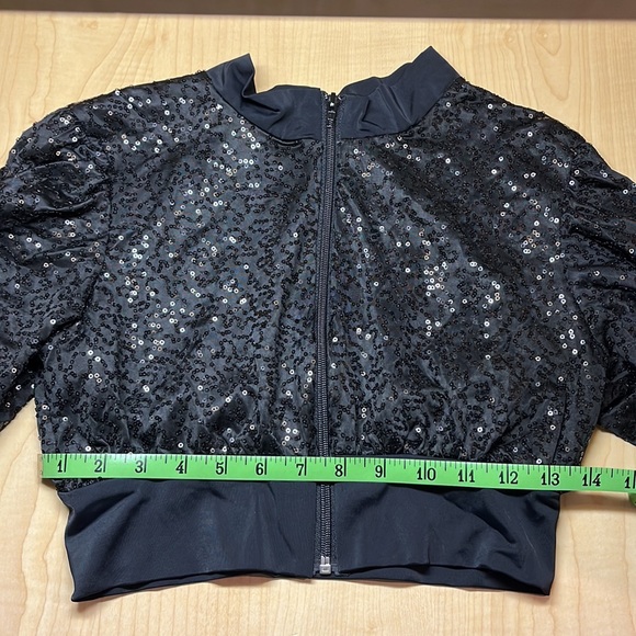 Weissman Dance Cropped Sequin Jacket - Picture 7 of 7